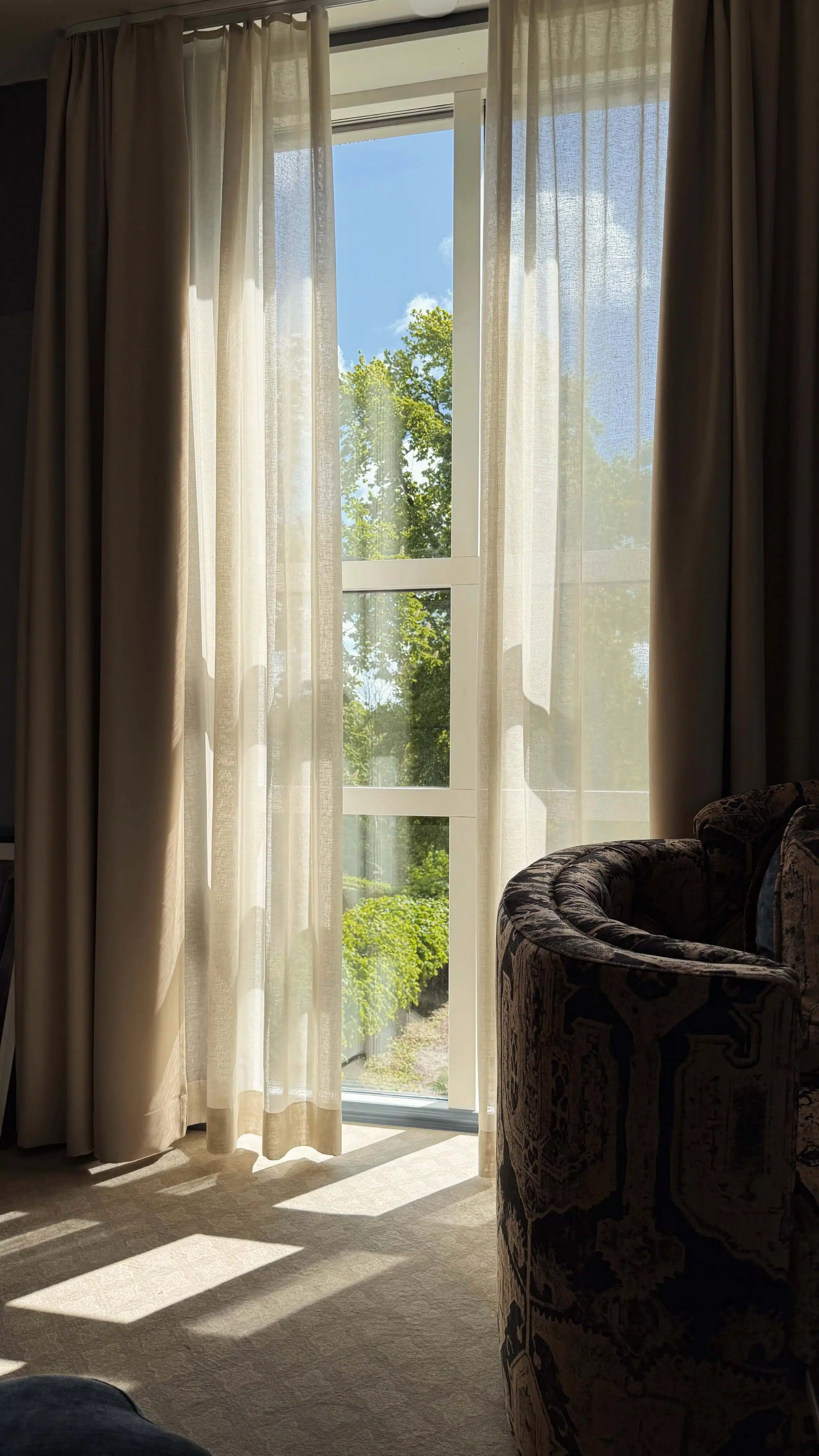 hotell-skovde-karstorp-lounge-svit